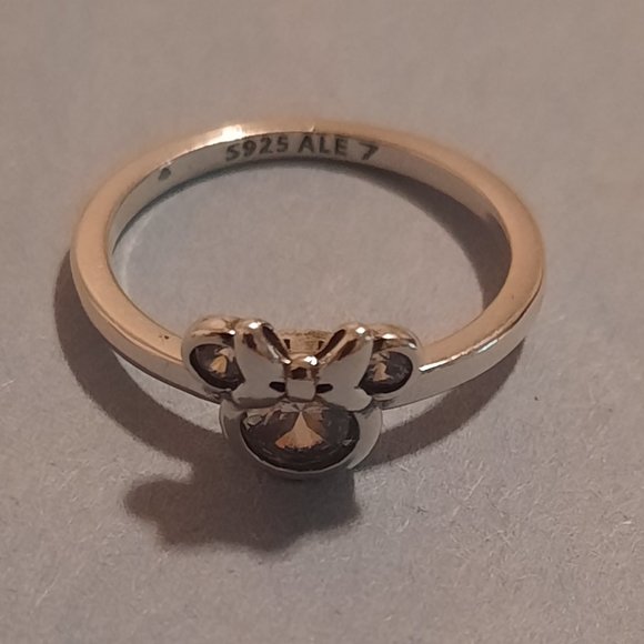 Pandora Disney Minnie Mouse Sparkling Head Ring size 7 - Picture 4 of 5